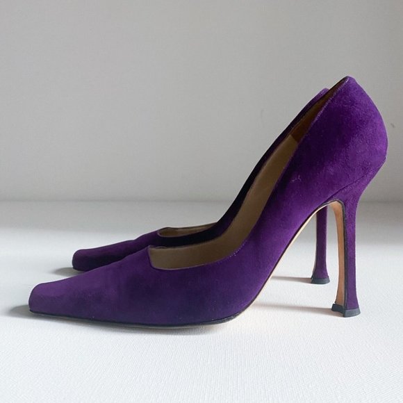 Vintage Manolo Blahnik Royal Purple Suede Classic Heels 38.5 - Picture 1 of 12